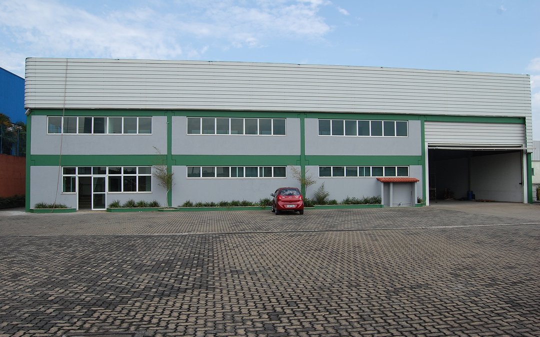 Galeria Dierberger Industrial – Reforma Geral